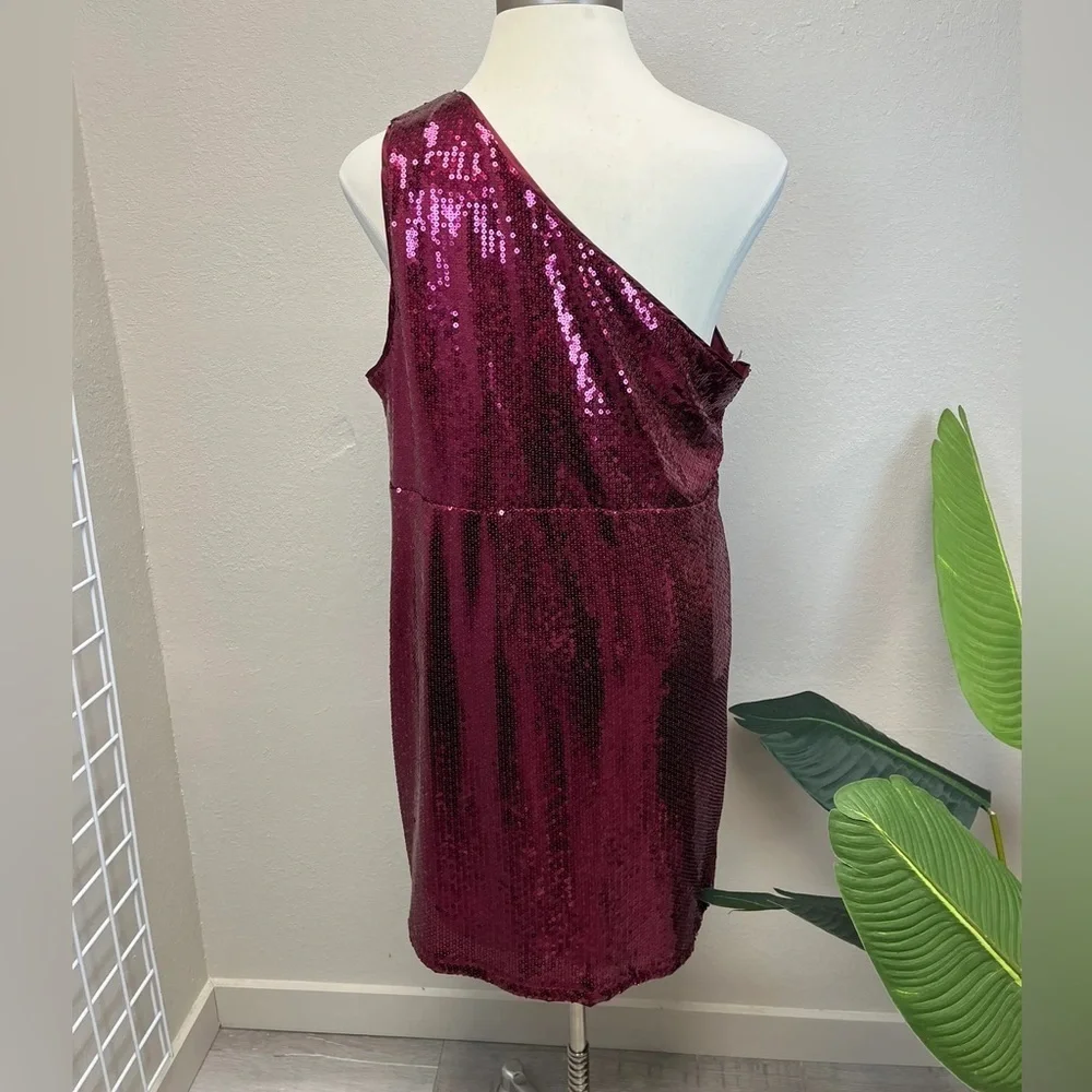 Torrid Red Wine One Shoulder Sequin Mini Dress - New - Size 24 - Picture 4 of 6